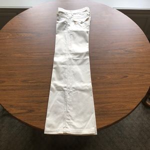 Women’s bellbottom jeans